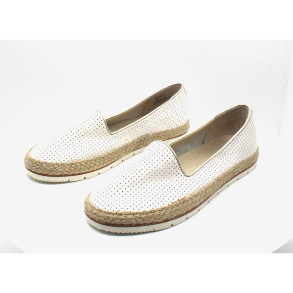 Women's Cliffs by White Mountain Becca Perforated - Picture 7 of 8